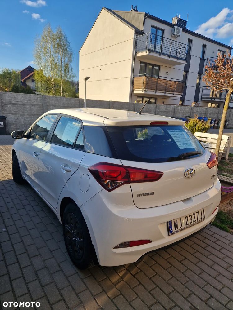 Hyundai i20 1.2 BlueDrive Fresh - 2
