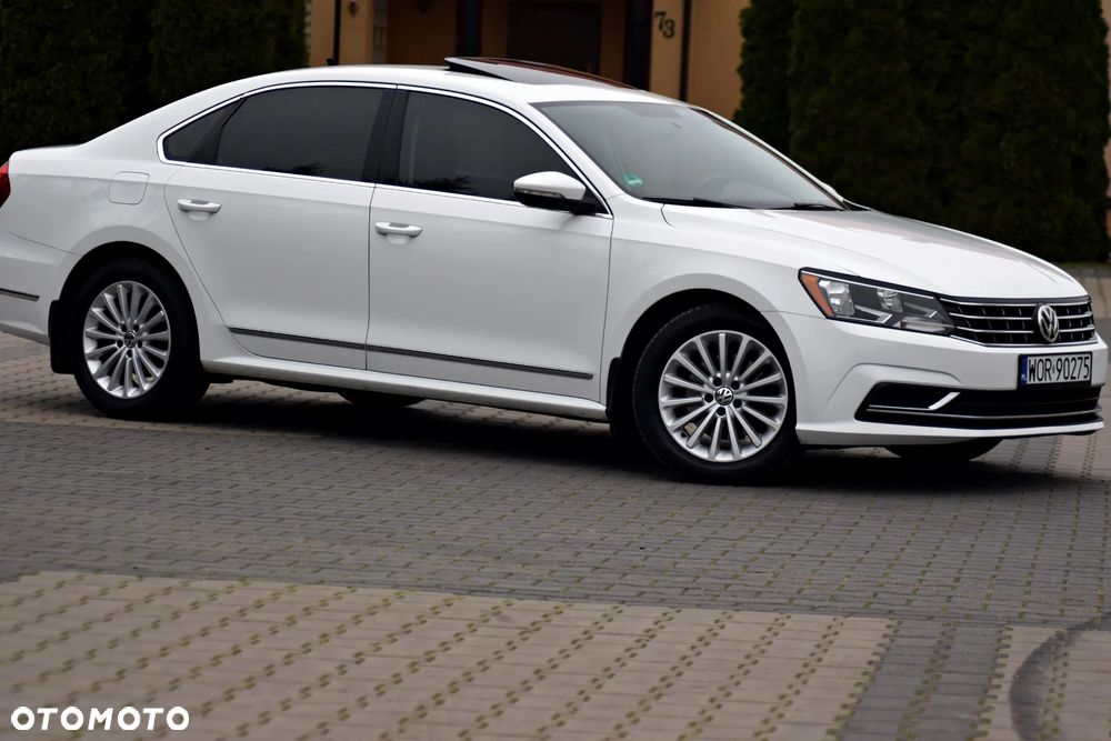 Volkswagen Passat - 26