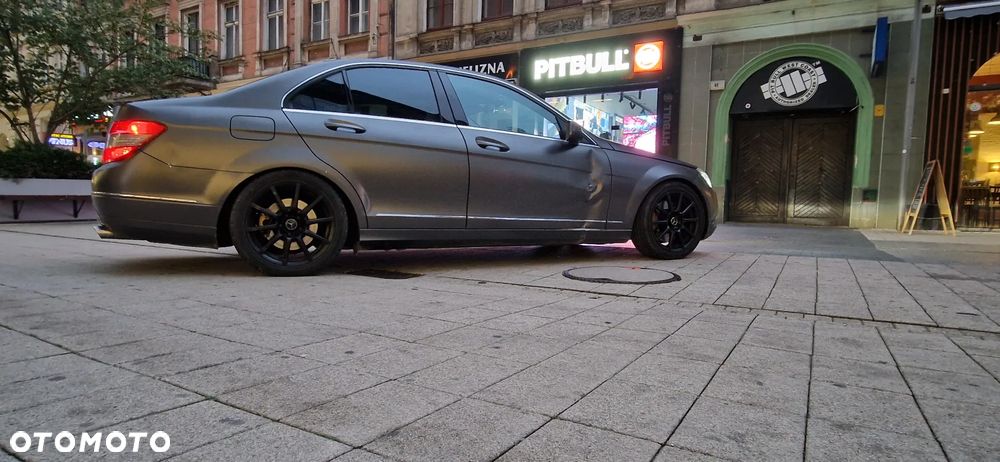 Mercedes-Benz Klasa C 320 CDI 7G-TRONIC Avantgarde DPF Sport Edition - 7