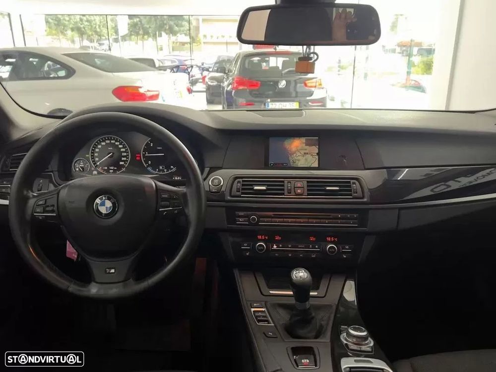 BMW 520 d Touring - 12