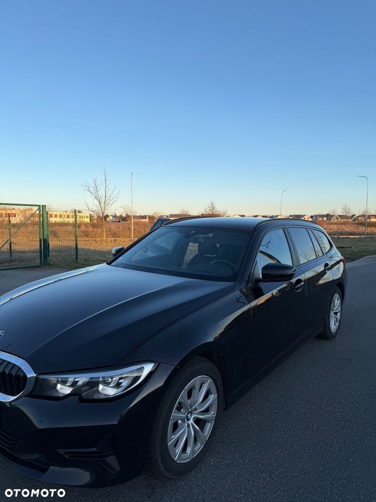 BMW Seria 3 320d xDrive - 18