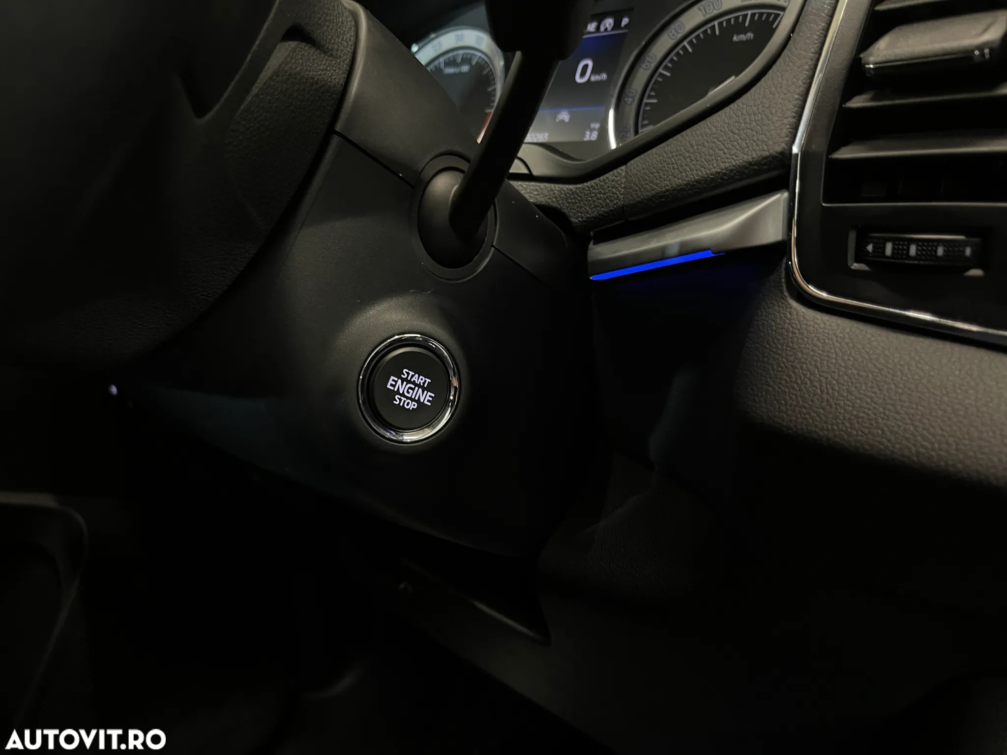 Skoda Karoq 1.6 TDI DSG Ambition - 28