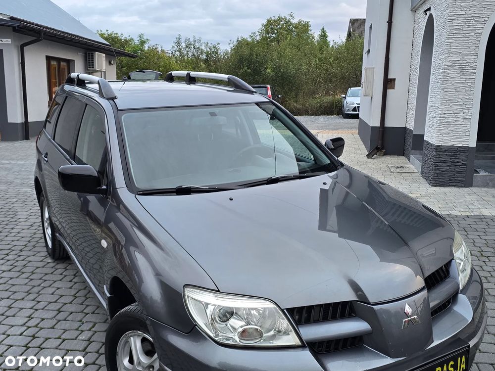 Mitsubishi Outlander 2.0 2WD Invite - 10