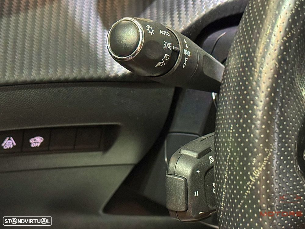 Peugeot 2008 1.2 PureTech GT Line EAT8 - 24