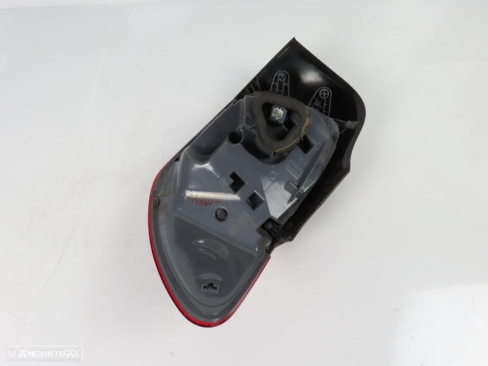 Farolim LED Esquerdo/Trás Usado / Original MERCEDES-BENZ A-CLASS (W176) A1769065... - 5
