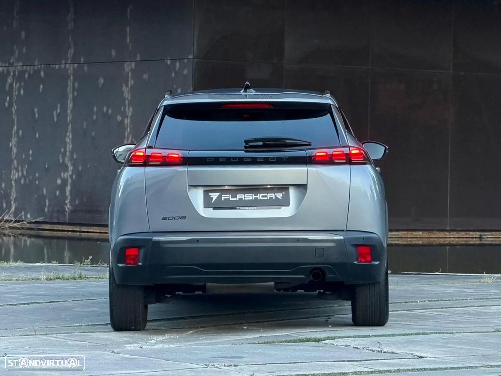 Peugeot 2008 - 23