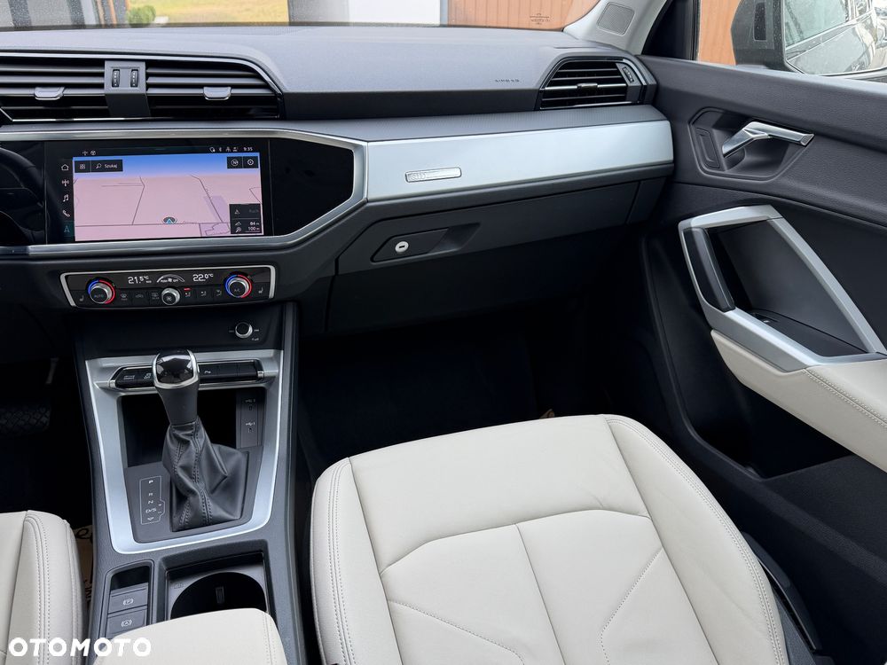 Audi Q3 Sportback 35 TDI S tronic - 8