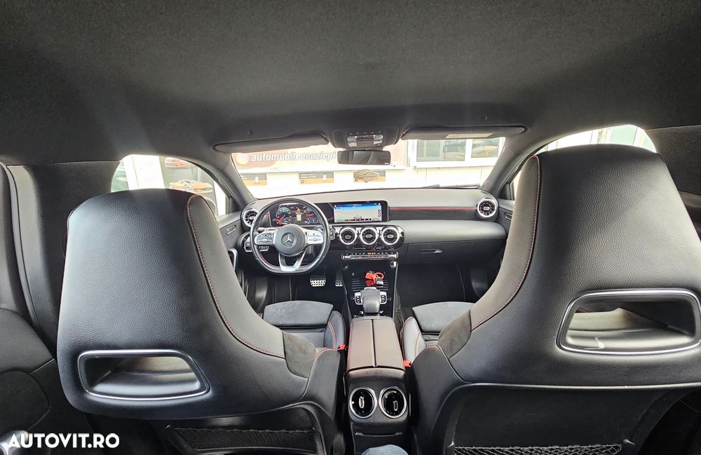 Mercedes-Benz A 180 d 7G-DCT AMG Line - 19