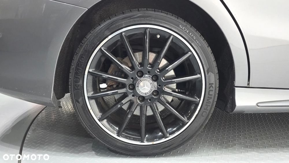 Mercedes-Benz CLA - 14