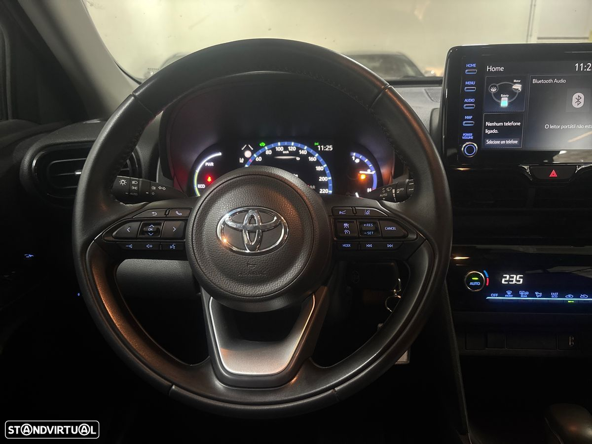 Toyota Yaris Cross - 19
