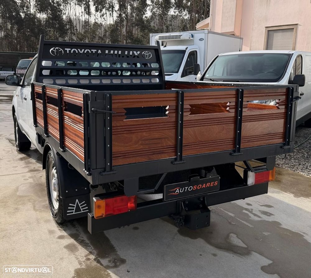 Toyota Hilux 4x4 - 8