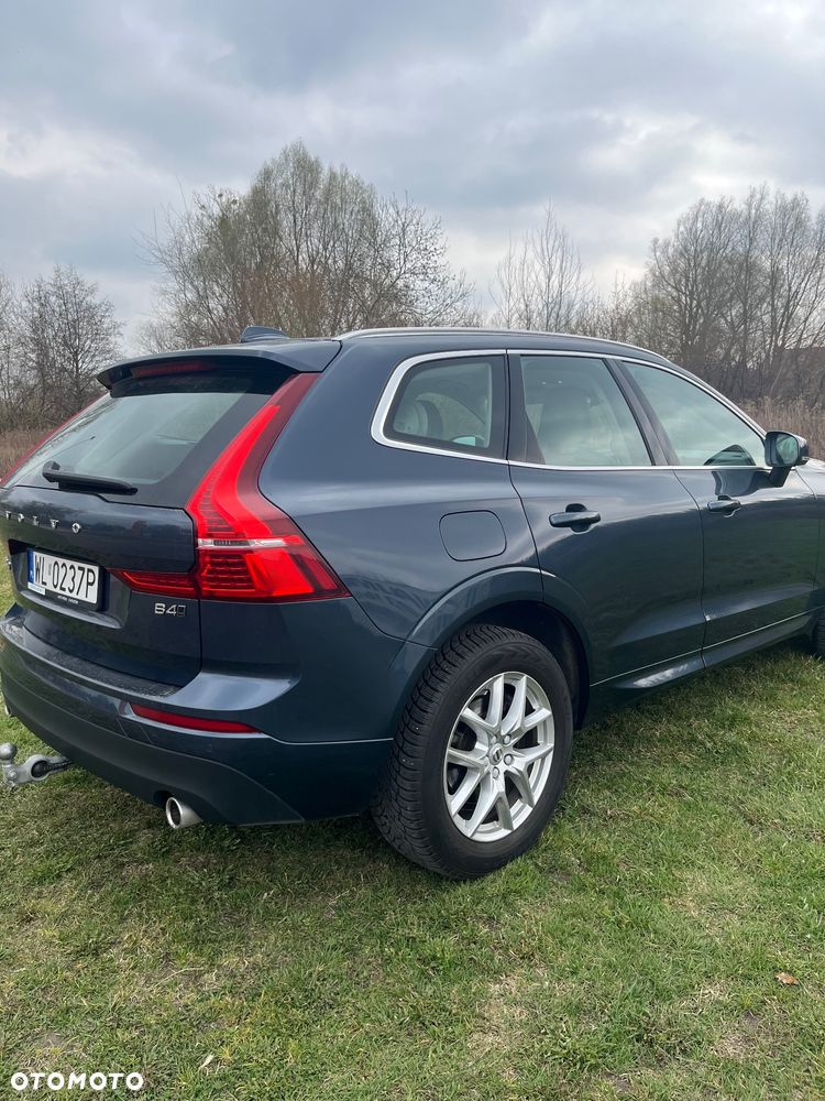 Volvo XC 60 B4 D Momentum Pro - 3