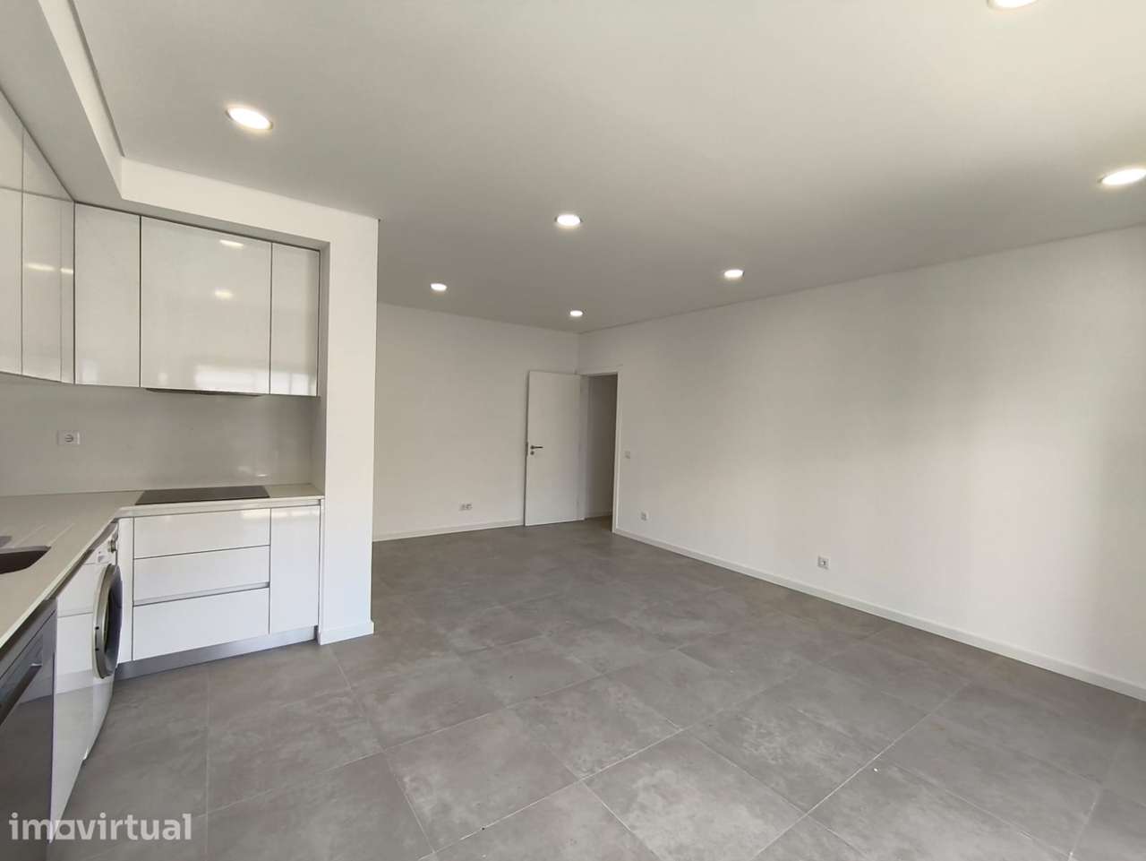 Apartamento T2 em Cabanas de Tavira. - Grande imagem: 3/24