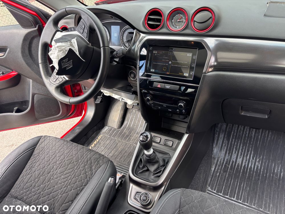 Suzuki Vitara 1.4 Boosterjet SHVS Premium 4WD - 21