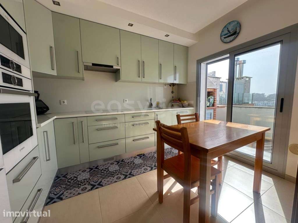 Apartamento com 5 quartos e vistas fabulosas - Grande imagem: 4/29