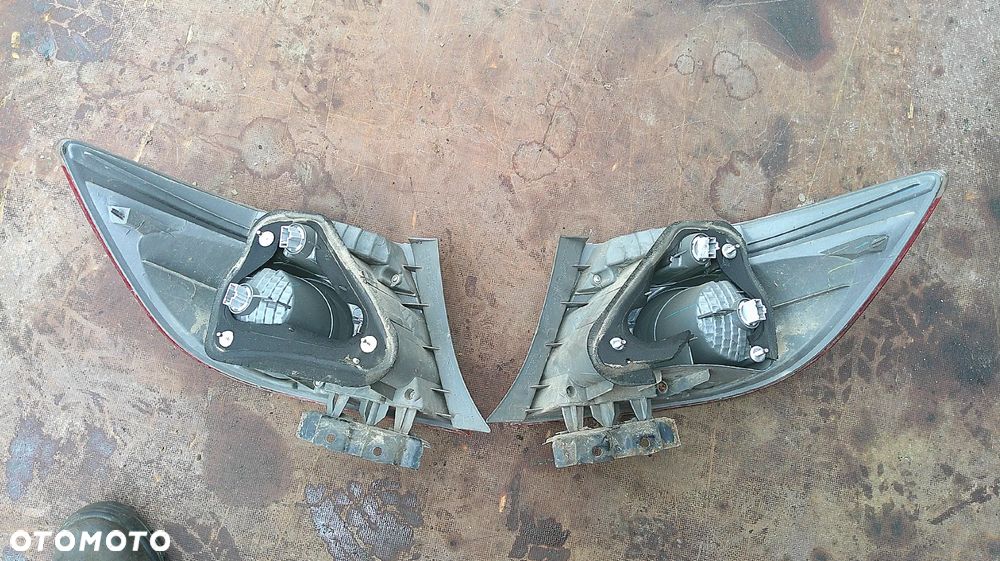 HONDA CITY LAMPA TYLNA PRAWA - 4
