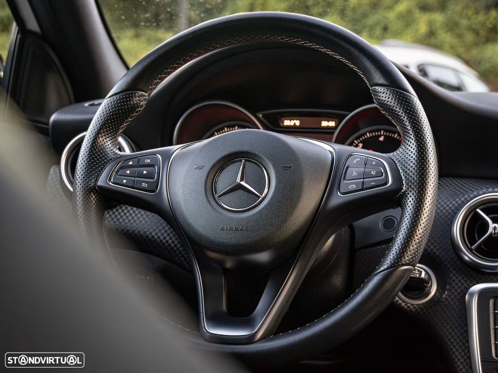 Mercedes-Benz A 180 d Urban - 13