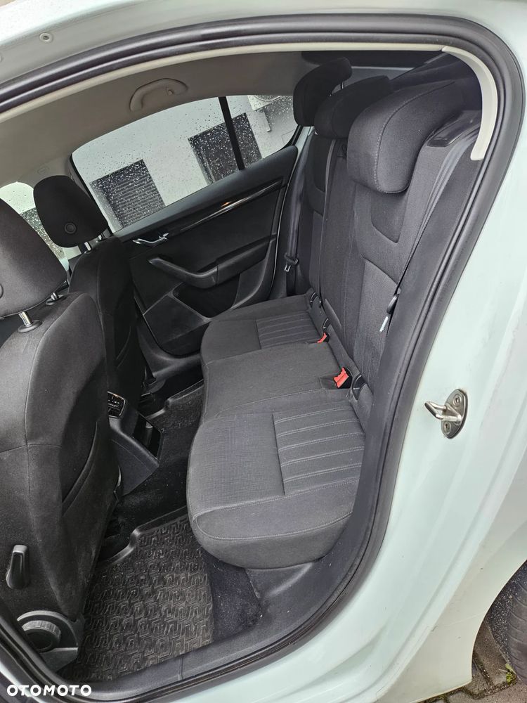 Skoda Octavia - 8