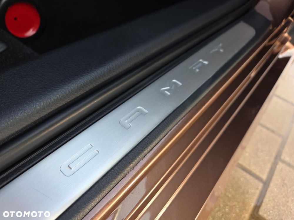 Toyota Camry 2.5 Hybrid Dynamic Force Prestige e-CVT - 14