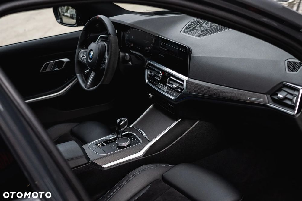 BMW Seria 3 M340i xDrive sport - 19