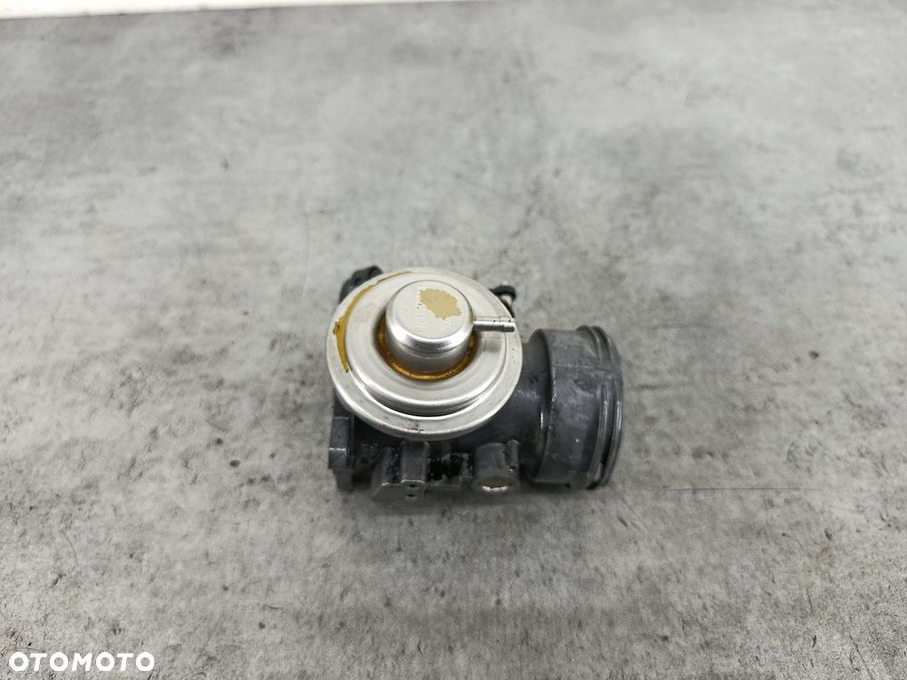 ZAWÓR EGR VW PASSAT B5 FL 038129637L 1.9 TDI - 2
