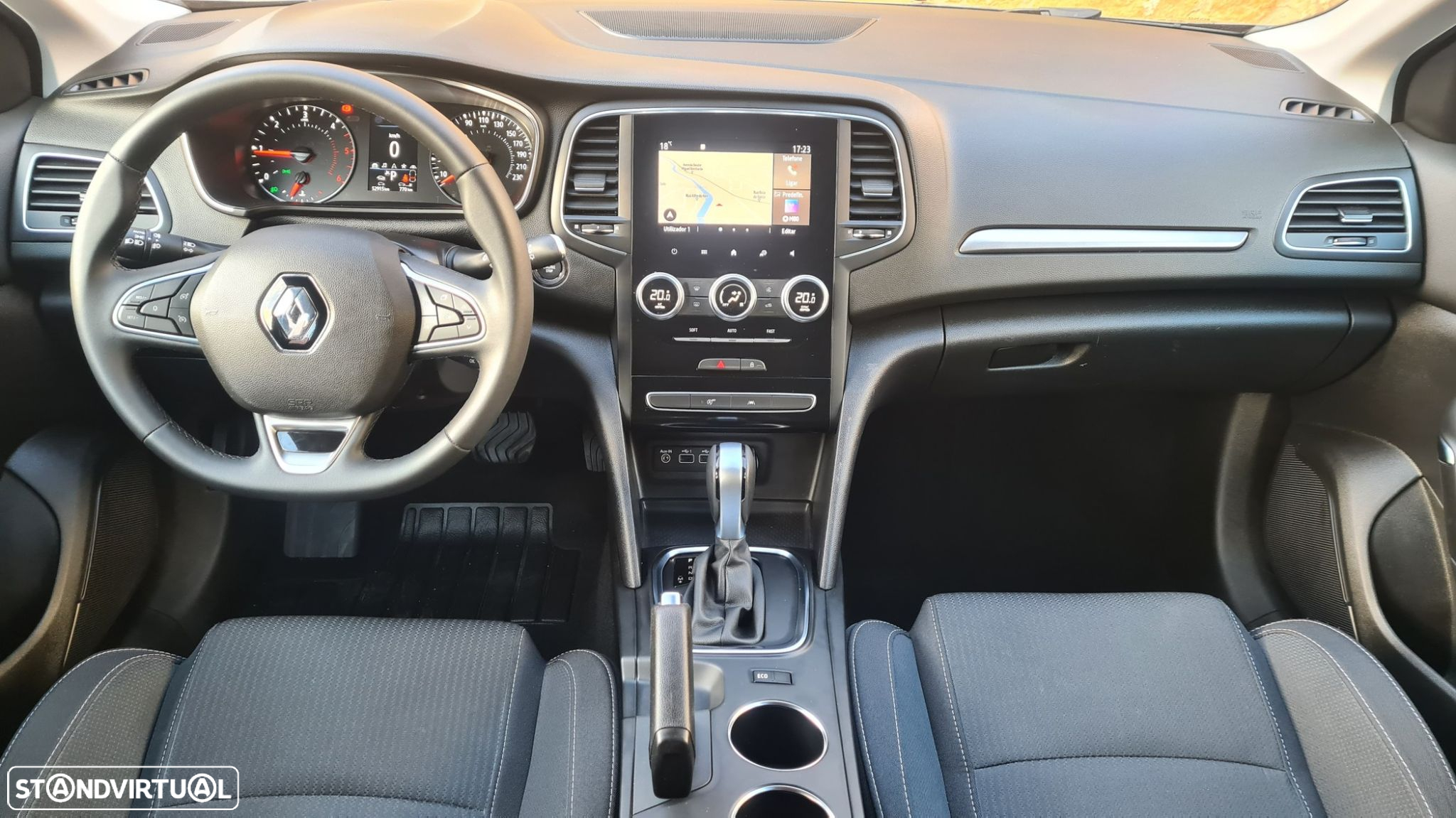Renault Mégane 1.5 Blue dCi Intens EDC - 10