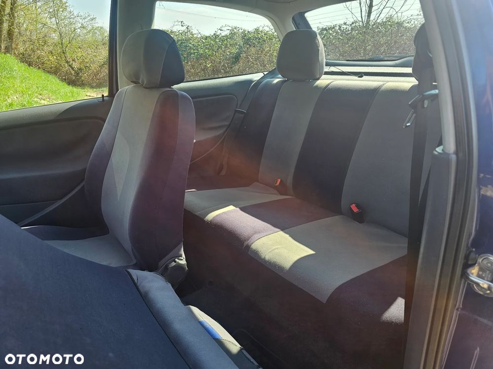 Seat Ibiza 1.4i Select - 7