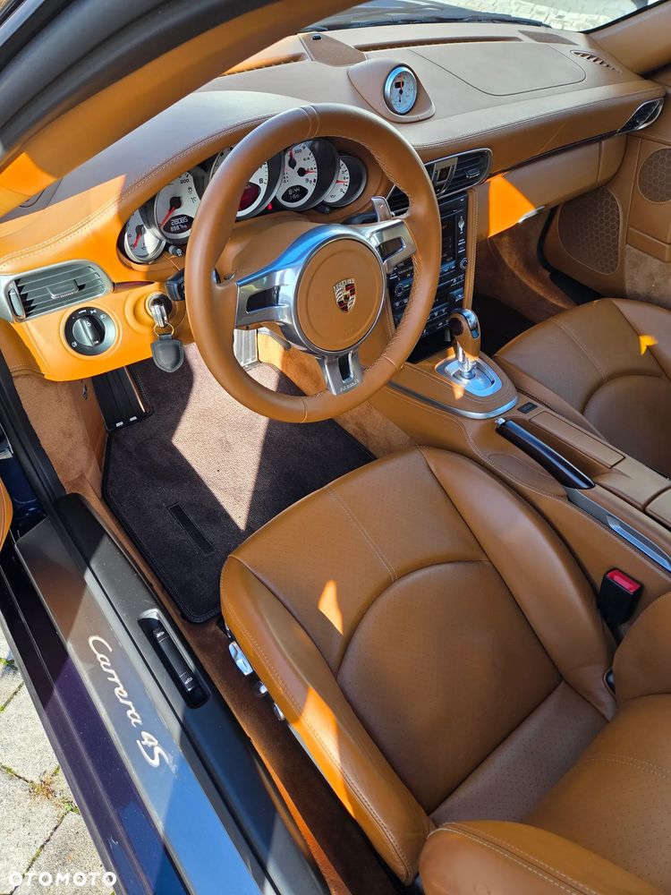 Porsche 911 - 14