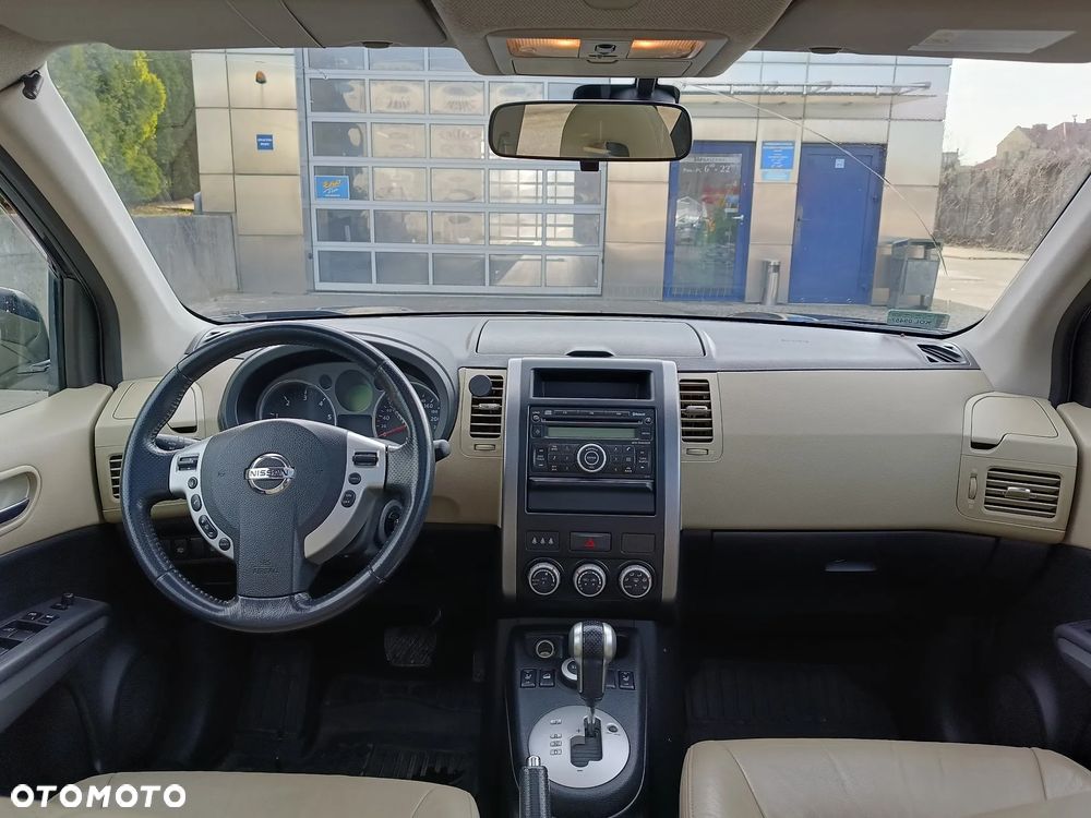 Nissan X-Trail 2.0 dCi LE - 9