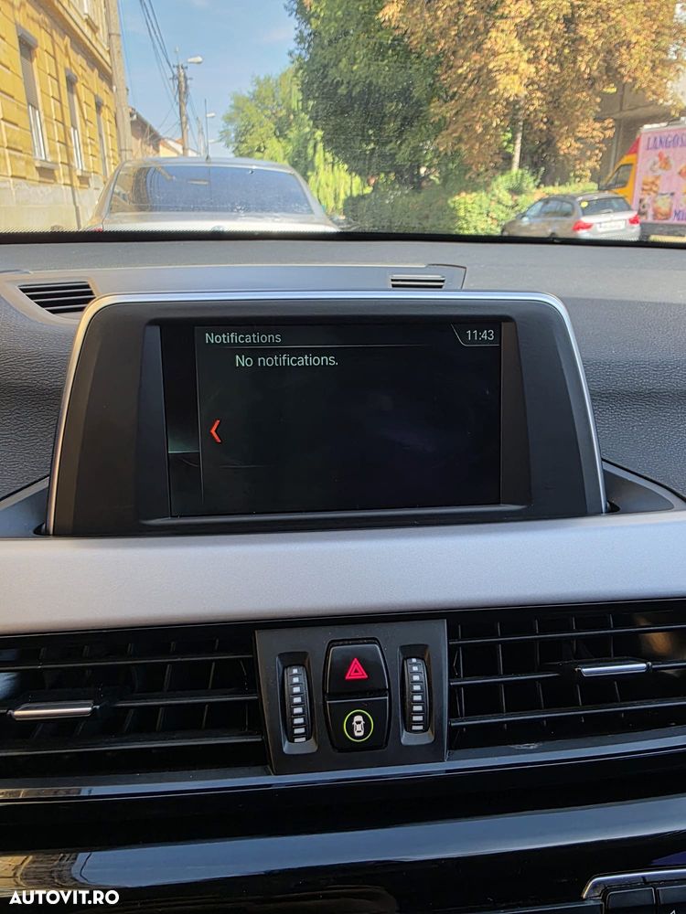 BMW X1 sDrive18d Advantage - 8