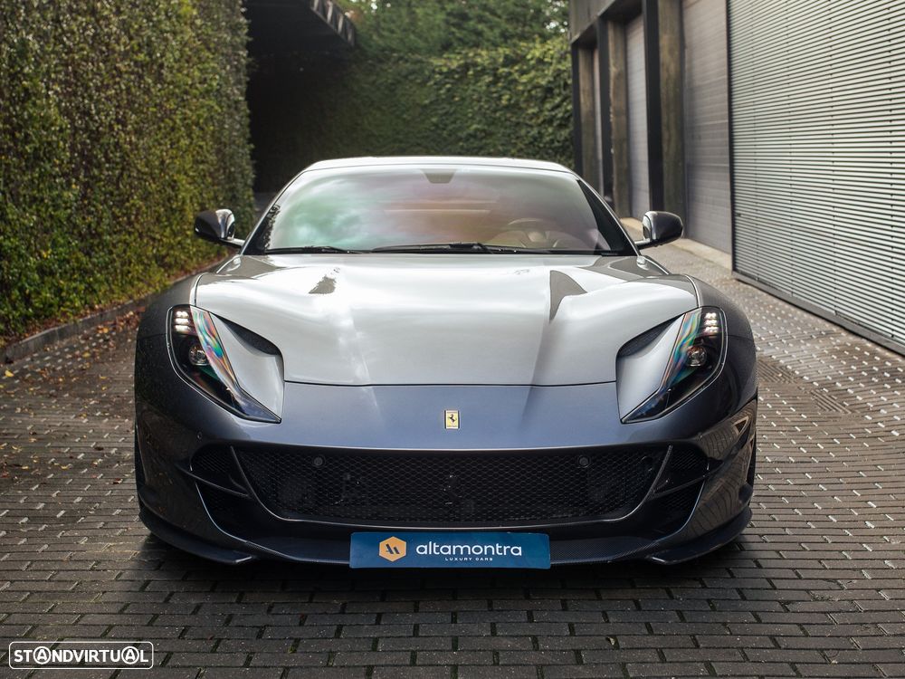 Ferrari 812 Superfast Standard - 3