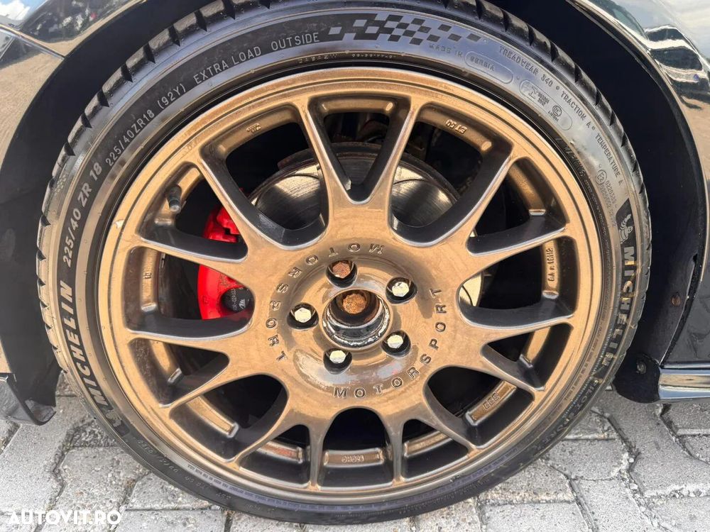 Volkswagen Golf 2.0 FSI GTI 30 Edition - 25