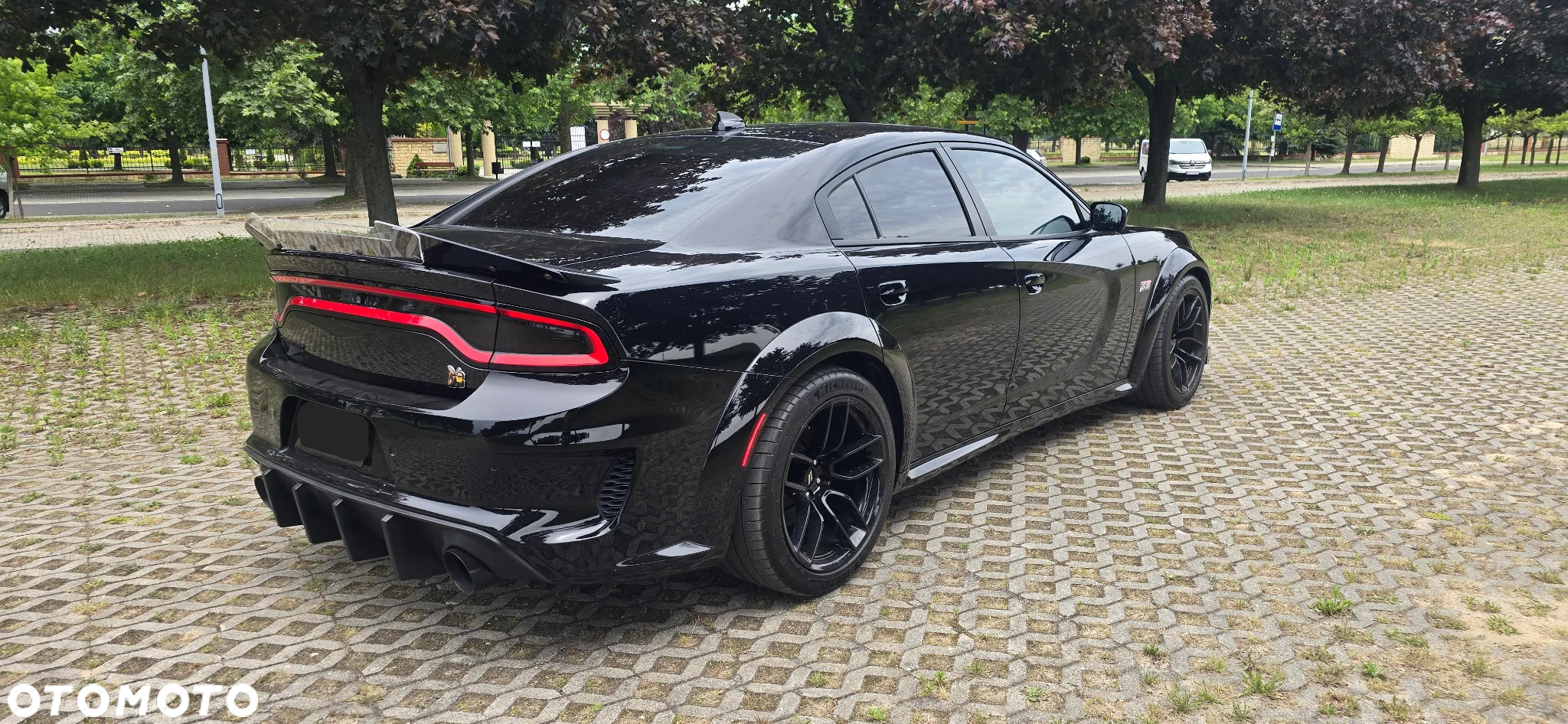 Dodge Charger 6.4 Scat Pack Widebody - 5