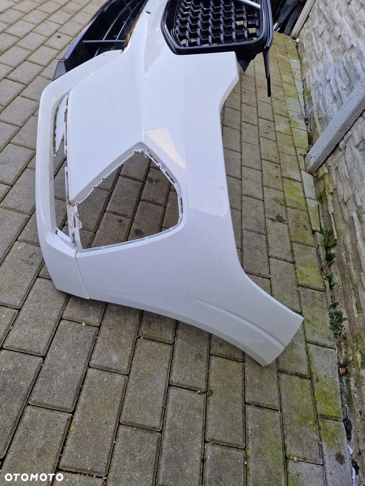 Zderzak Volvo Xc60 II R design lift 2021 - - 8