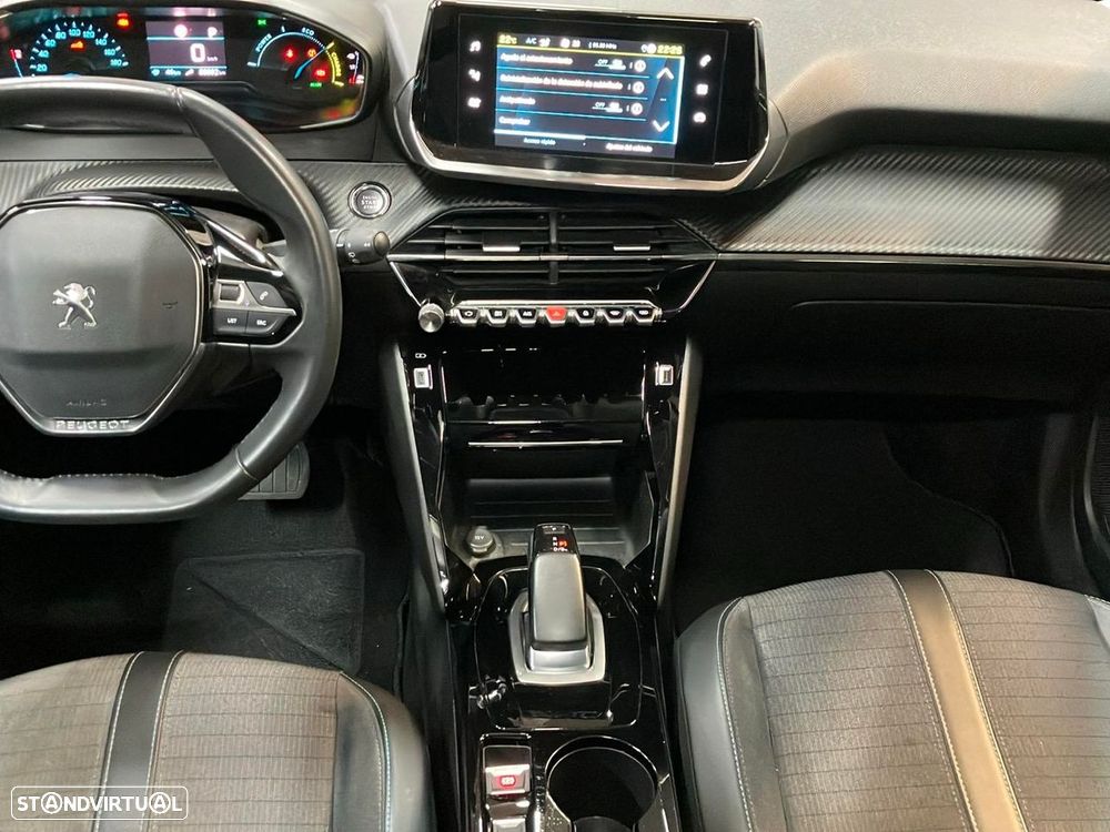 Peugeot e-2008 50 kWh Allure - 11