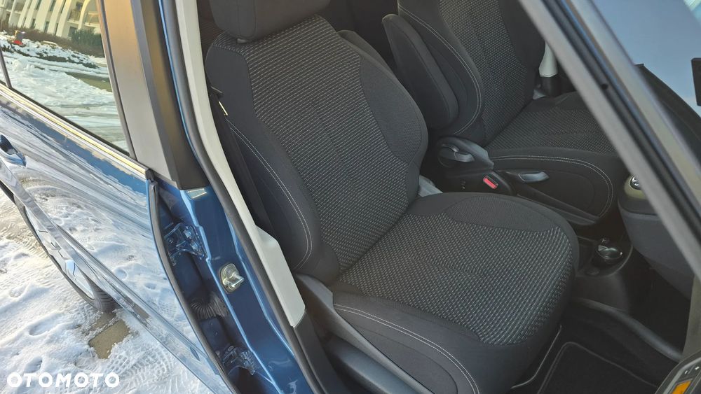 Citroën C4 Grand Picasso - 25