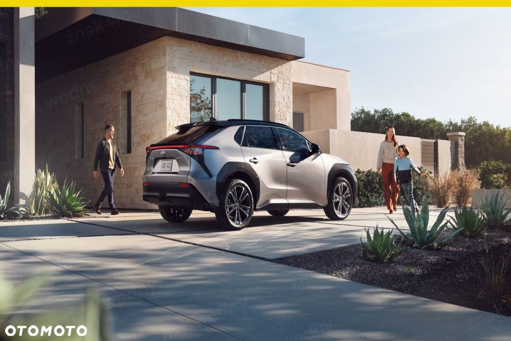 Nowy Toyota bZ4X 2024 - 279 377 PLN, 1 km - Otomoto.pl