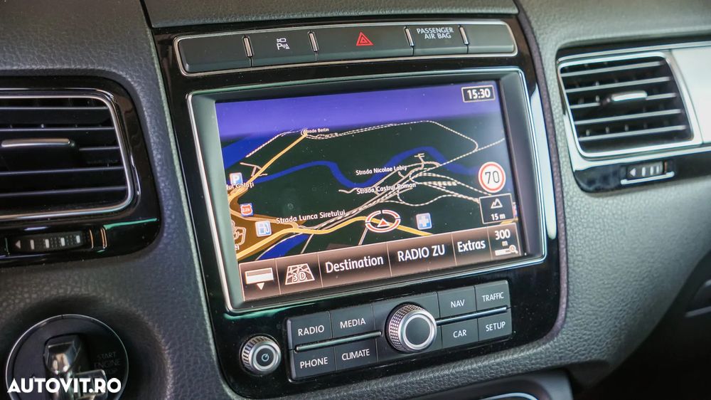 Volkswagen Touareg 3.0 V6 TDI SCR Blue Motion DPF Automatik - 11