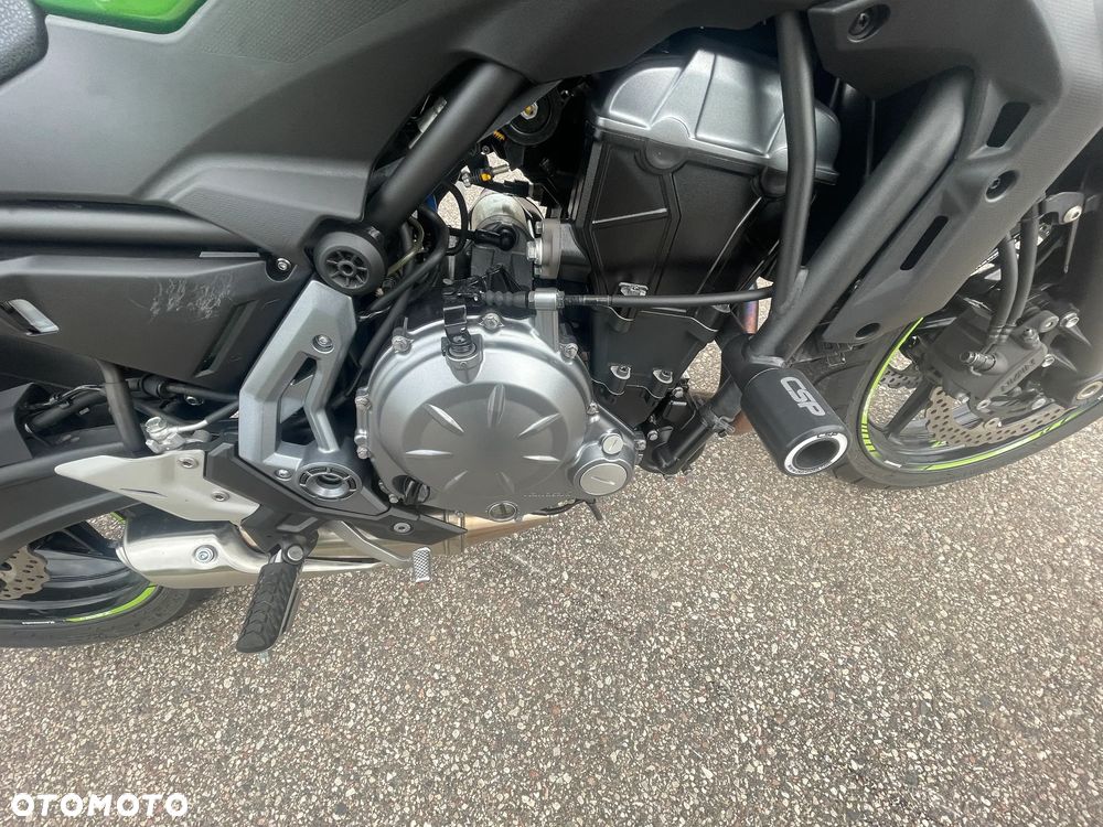 Kawasaki Z 650 - 24