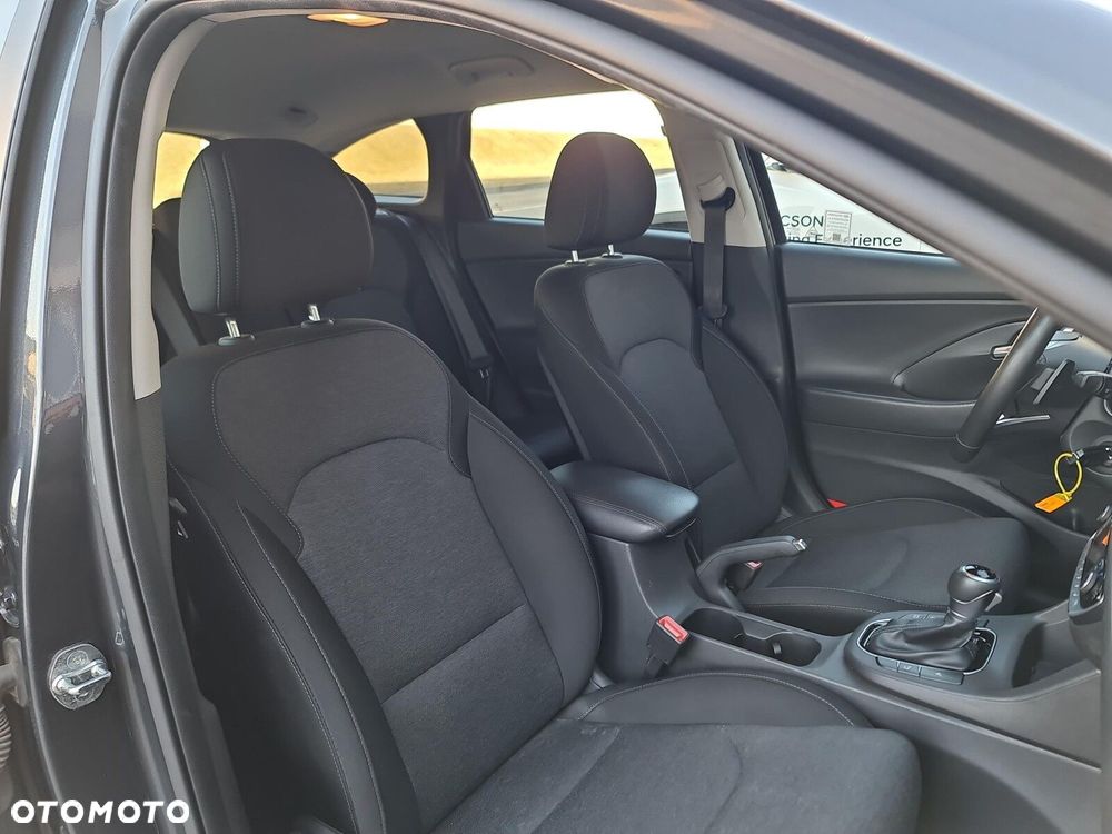 Hyundai i30 1.0 T-GDI Smart DCT - 26