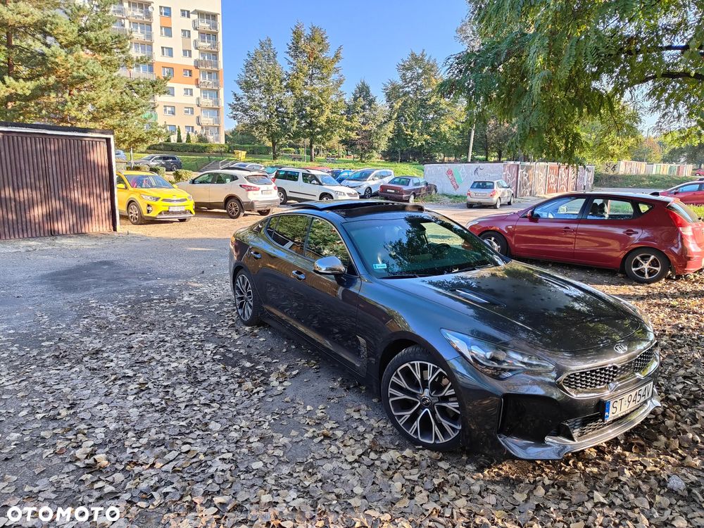 Kia Stinger 2.0 T-GDI GT Line - 1