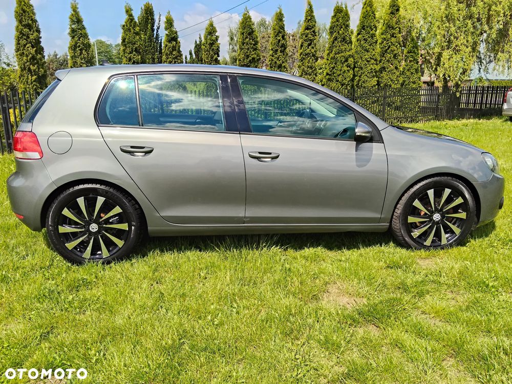 Volkswagen Golf 1.6 TDI BlueMot Comfortline - 4