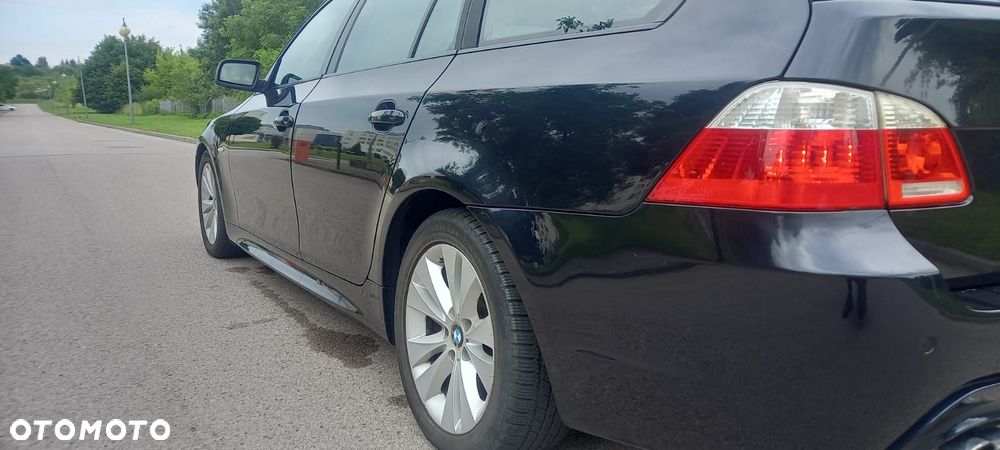 BMW Seria 5 530i - 11