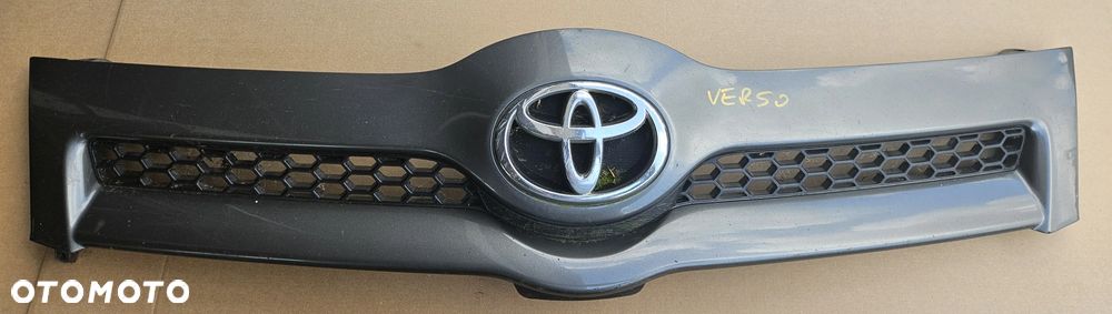 Toyota Corolla Verso Grill Atrapa 04-08 - 1