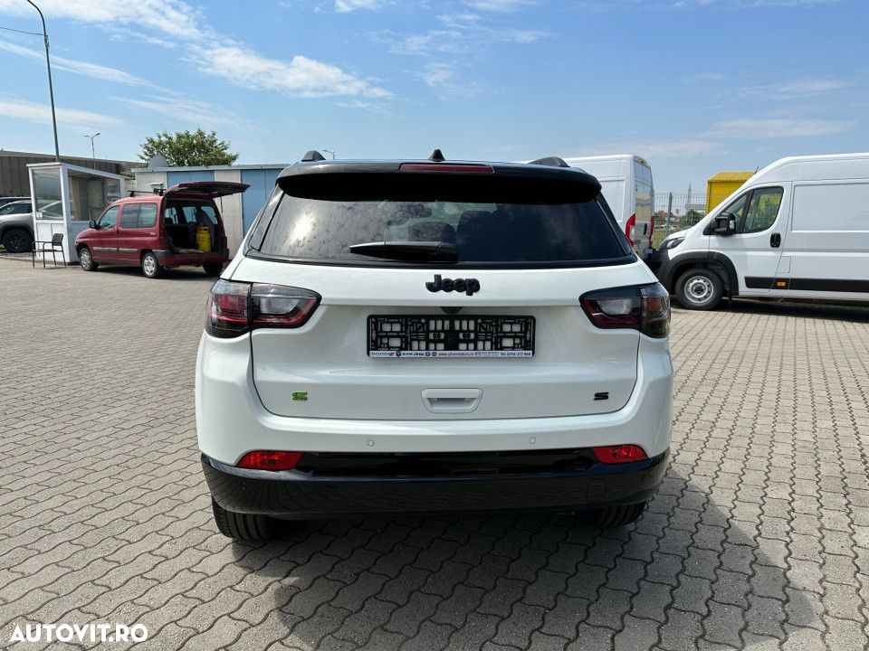 Jeep Compass - 6