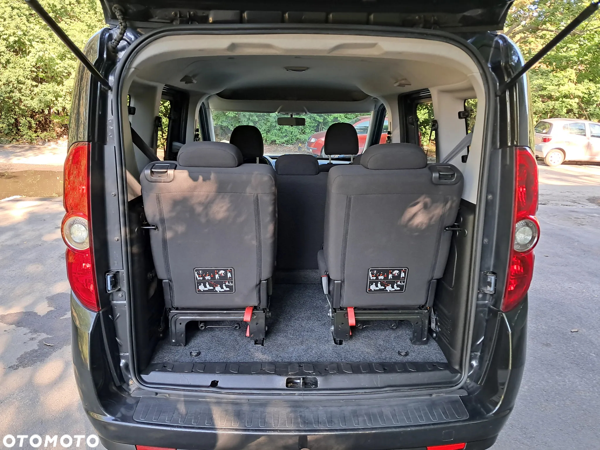Fiat Doblo 1.3 16V Multijet Active Family - 13