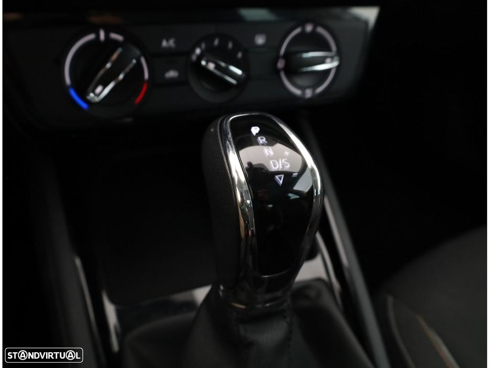 Skoda Kamiq 1.0 TSI DSG - 18