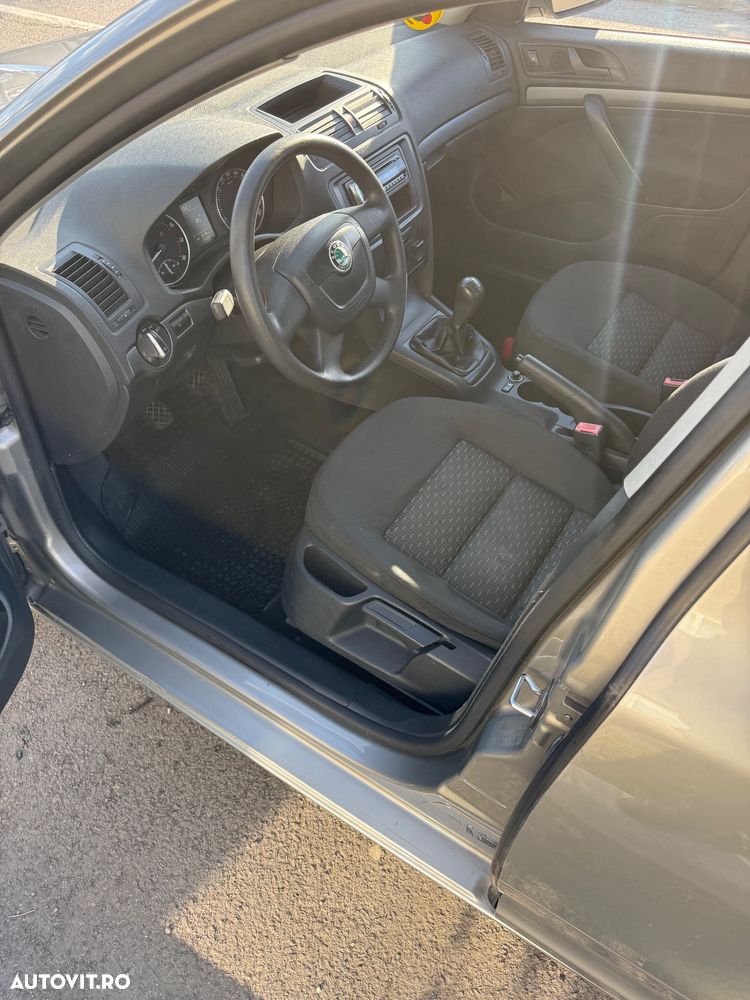 Skoda Octavia 1.4 Active - 5
