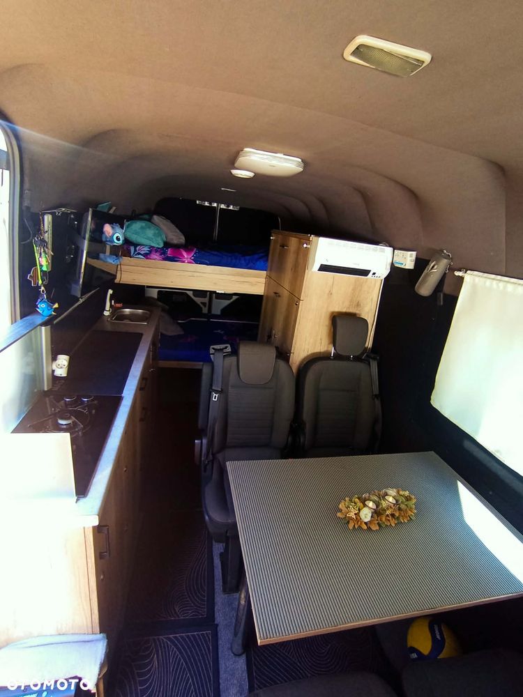 Volkswagen Crafter - 22