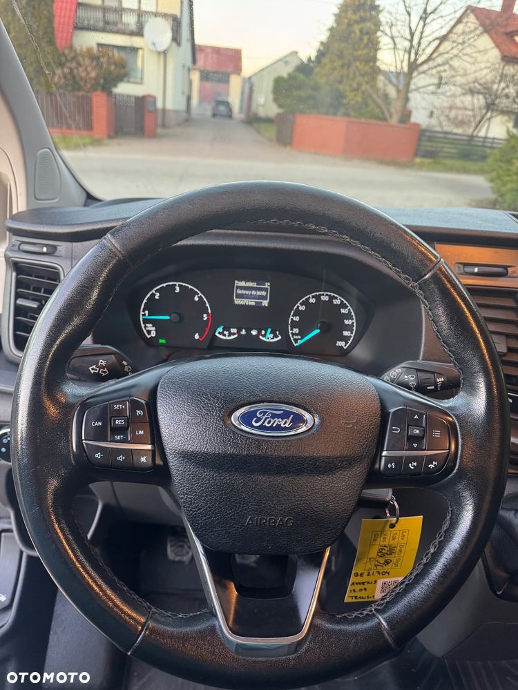 Ford TRANSIT CUSTOM TREN L2H1 LIFT 2020r 2,0 TDCI/130KM/KAMERA/BIX-ENON/ EURO 6/ASO/NISKI PRZEBIEG/LED/HAK/FV23%/6-DZWI/LONG - 26